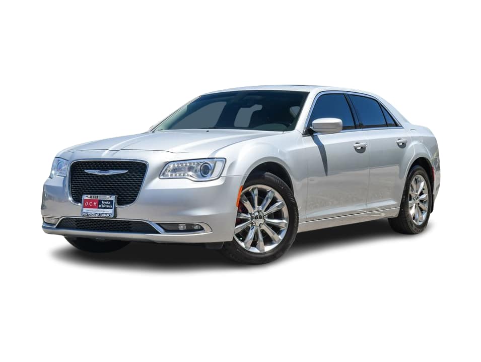 Thumbnail: 2019 Chrysler 300 - 1