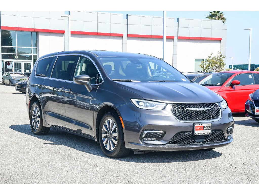 2023 Chrysler Pacifica Hybrid