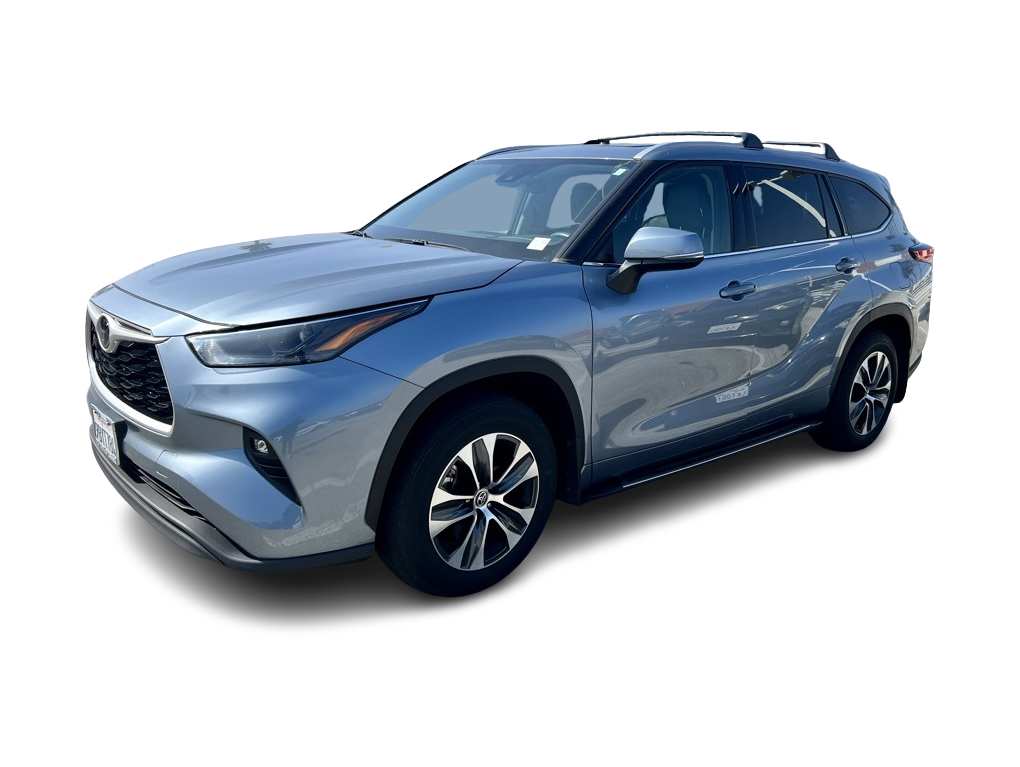 2022 Toyota Highlander XLE -
                Torrance, CA