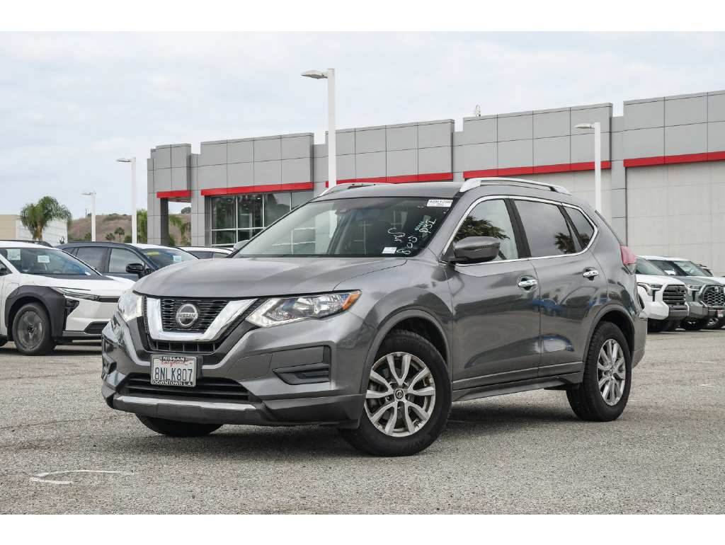 2020 Nissan Rogue SV