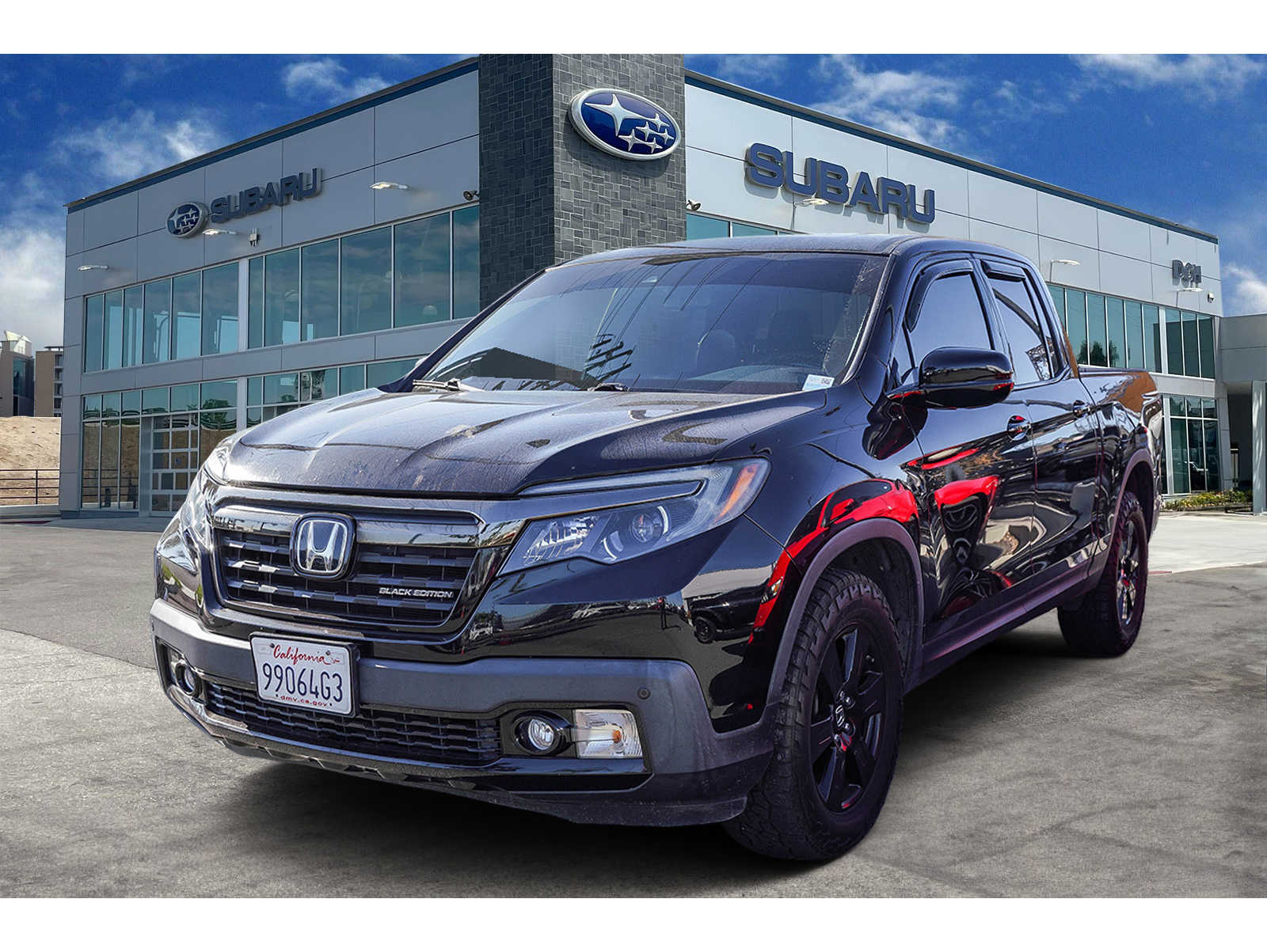 2017 Honda Ridgeline Black Edition's photo