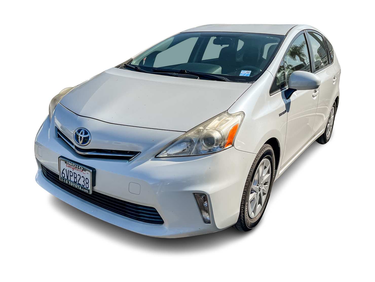 2012 Toyota Prius v  -
                  Riverside, CA