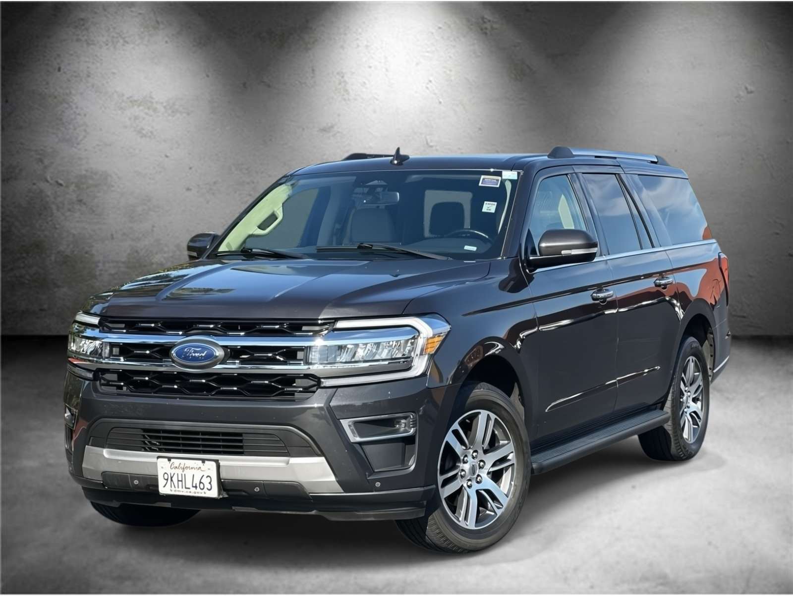 2024 Ford Expedition Limited's photo