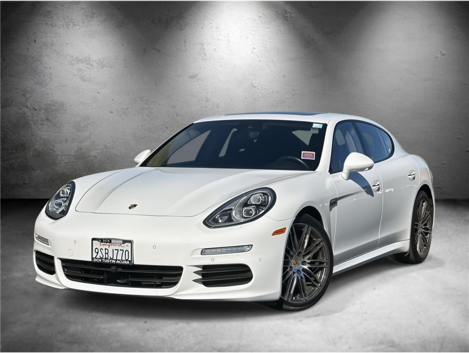 2016 Porsche Panamera Base
