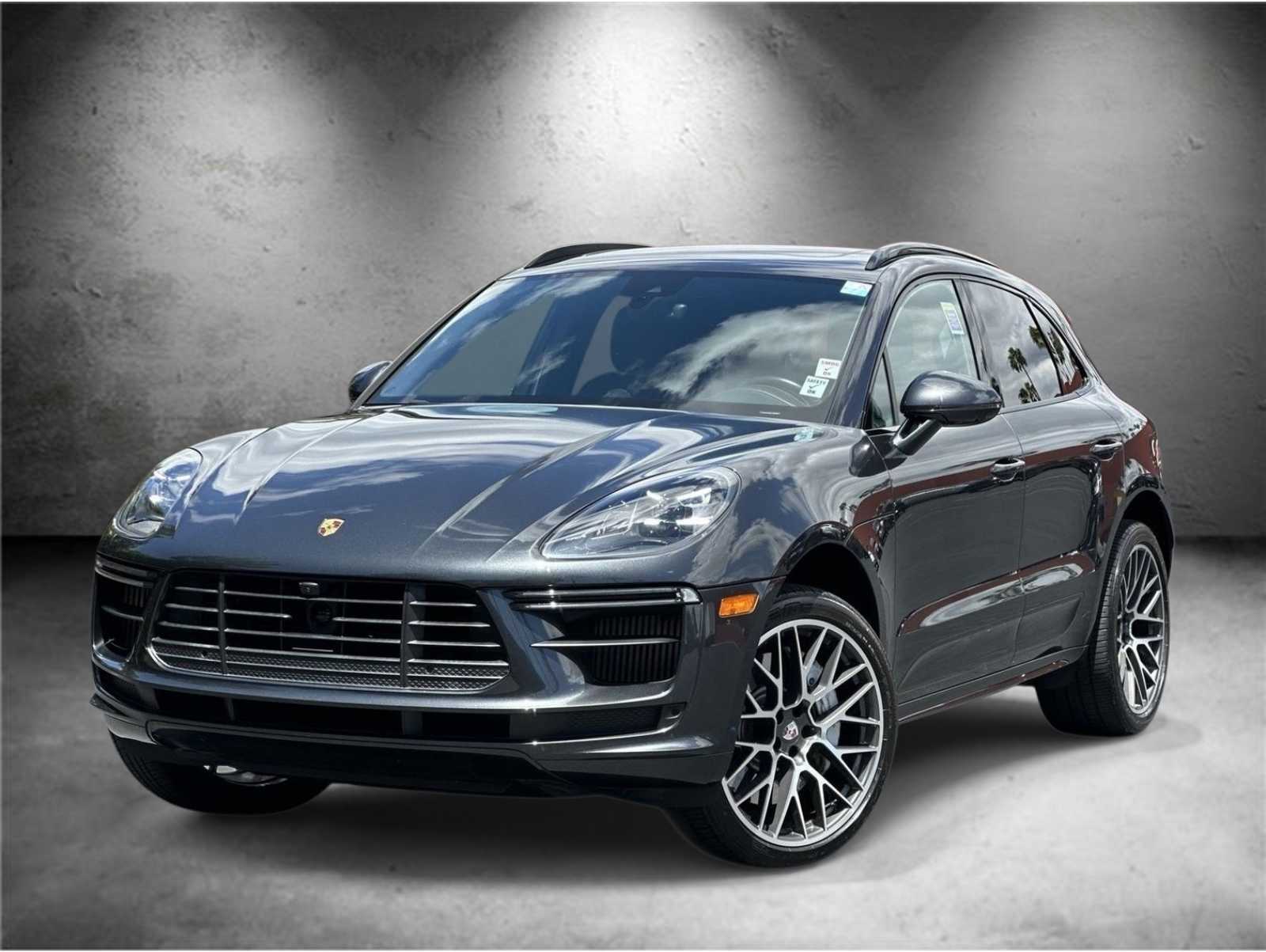 2020 Porsche Macan Turbo