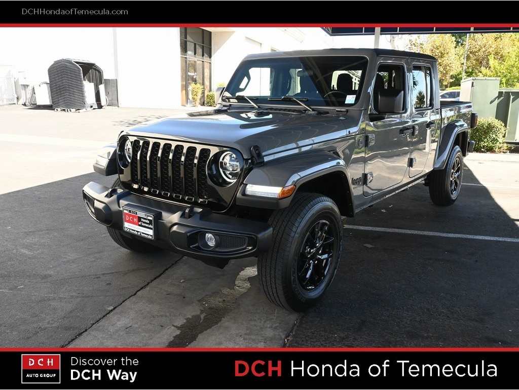 2022 Jeep Gladiator Altitude's photo