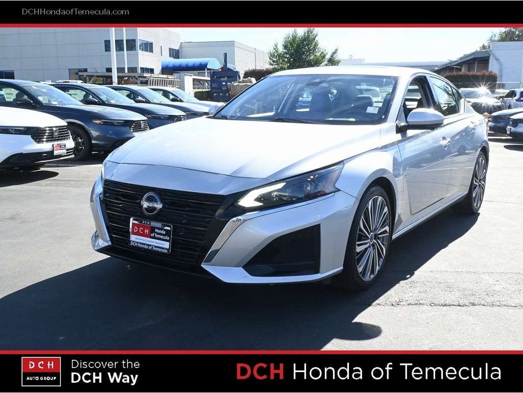 2023 Nissan Altima SL