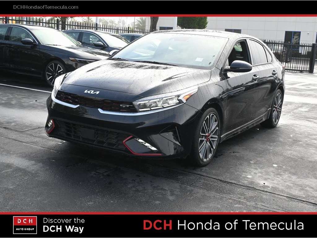 2023 Kia Forte GT's photo