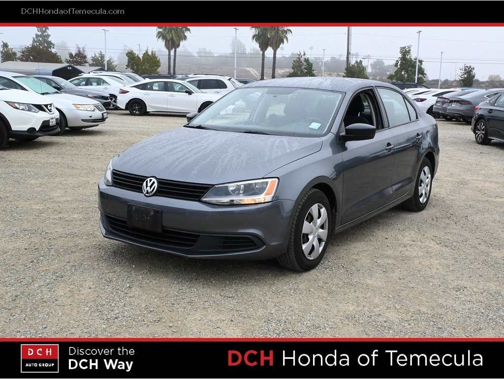 2011 Volkswagen Jetta Base