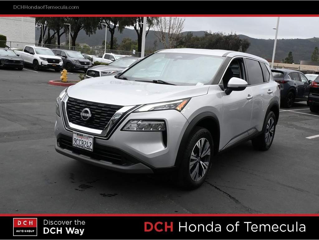 2022 Nissan Rogue SV