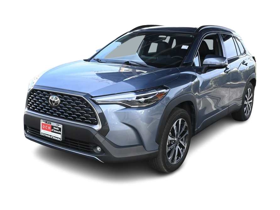 2022 Toyota Corolla Cross XLE Hero Image