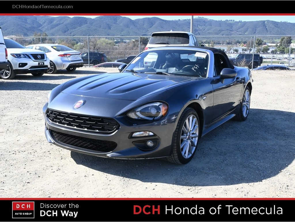 2019 FIAT 124 Spider Lusso