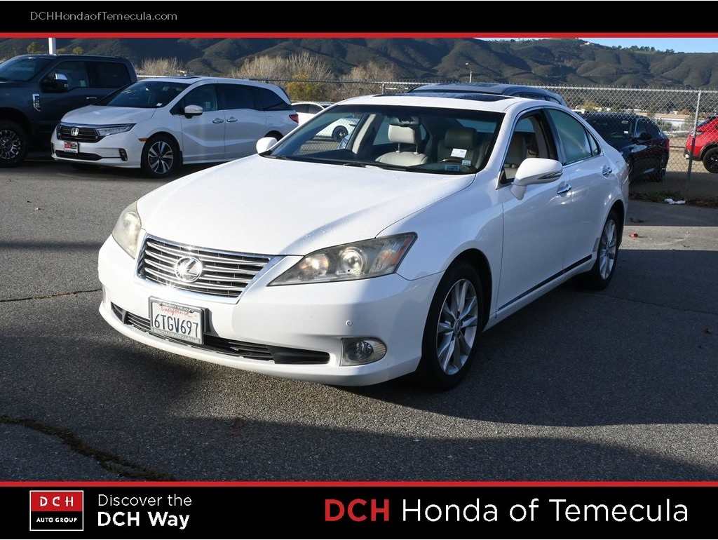 2011 Lexus ES 350's photo
