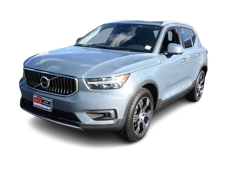 2021 Volvo XC40 T4 Inscription -
                  Temecula, CA