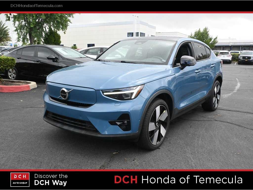 2023 Volvo C40