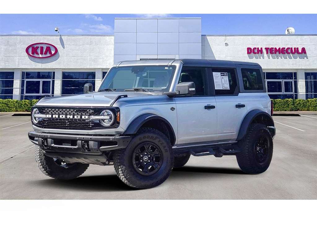 2022 Ford Bronco 4-Door Wildtrak's photo