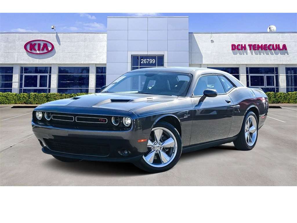 2015 Dodge Challenger R/T's photo