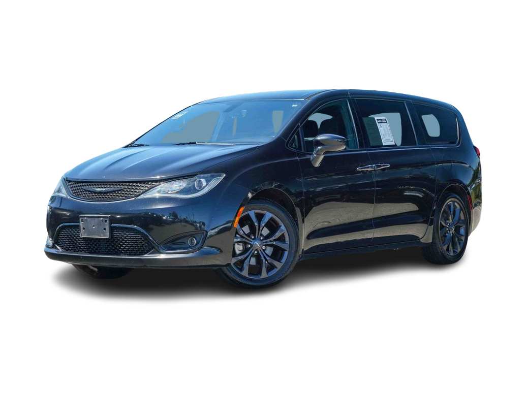2019 Chrysler Pacifica Touring Plus -
                  Temecula, CA