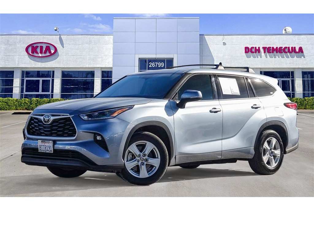 2021 Toyota Highlander LE
