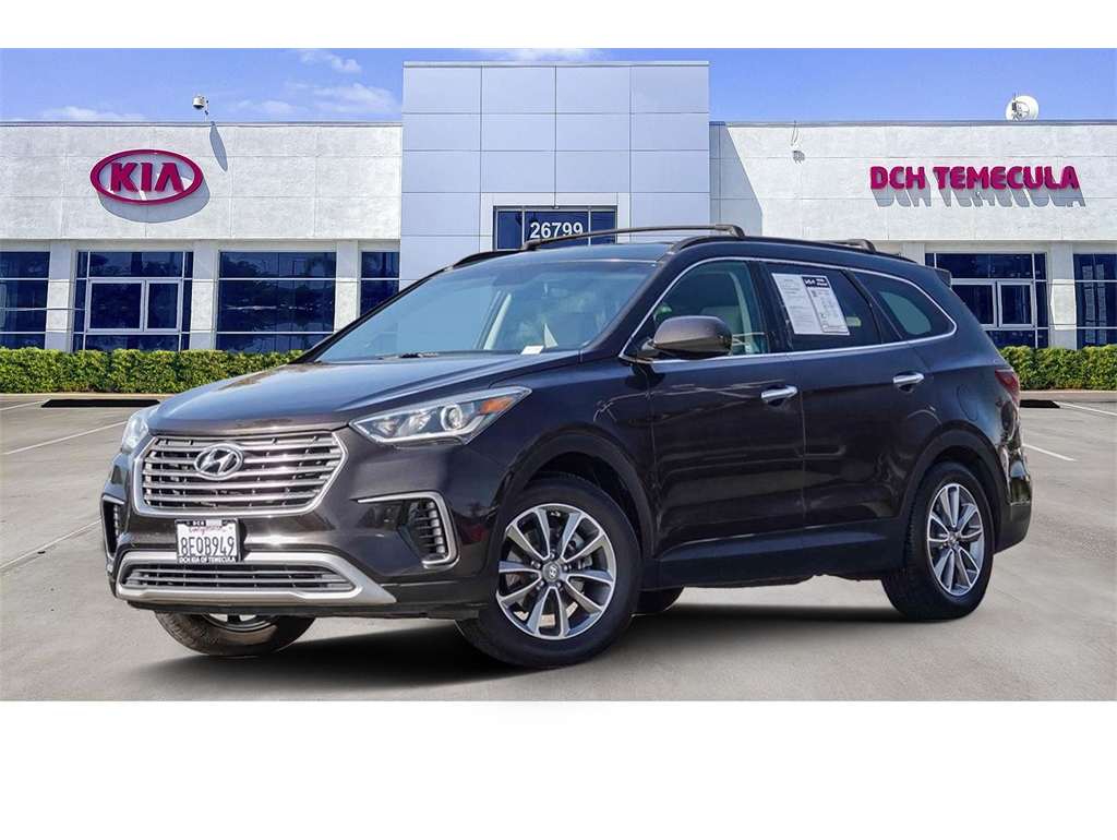2018 Hyundai Santa Fe SE