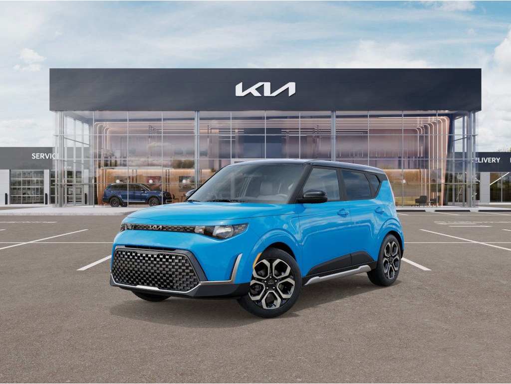 2025 Kia Soul EX's photo