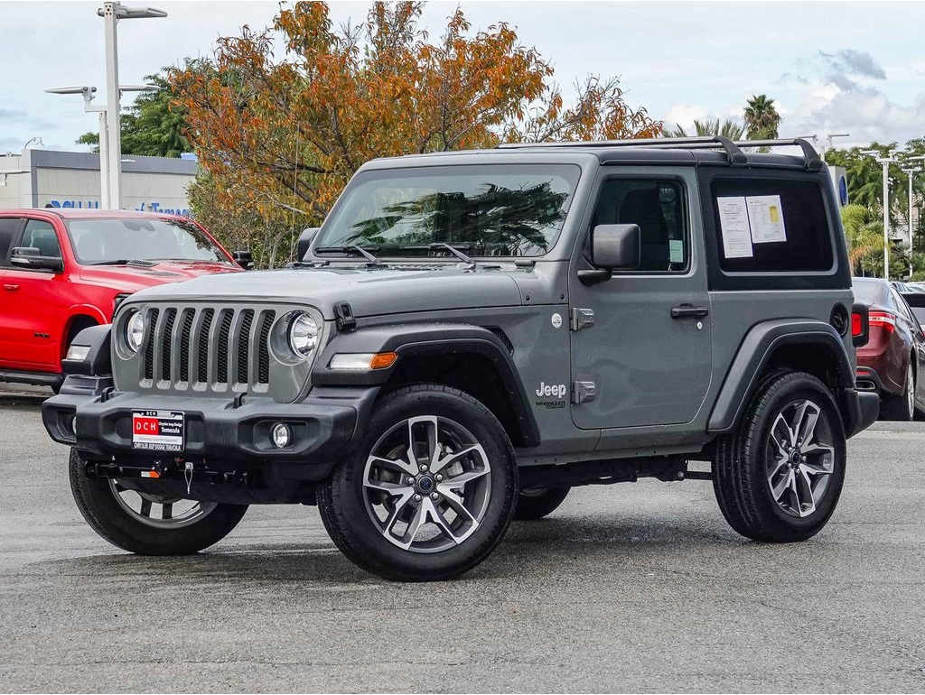 2021 Jeep Wrangler Sport S's photo