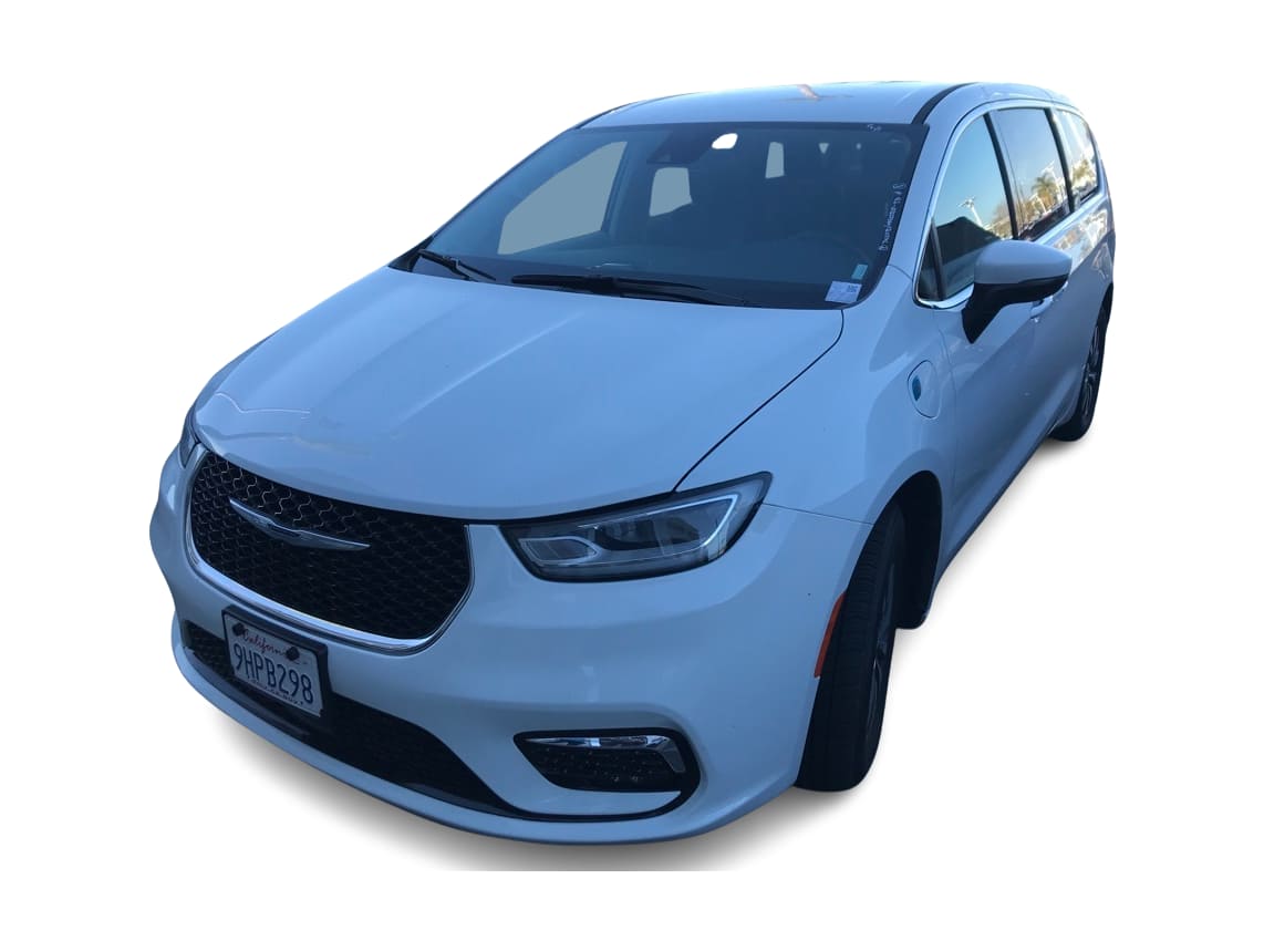 2023 Chrysler Pacifica Hybrid Touring L Hero Image