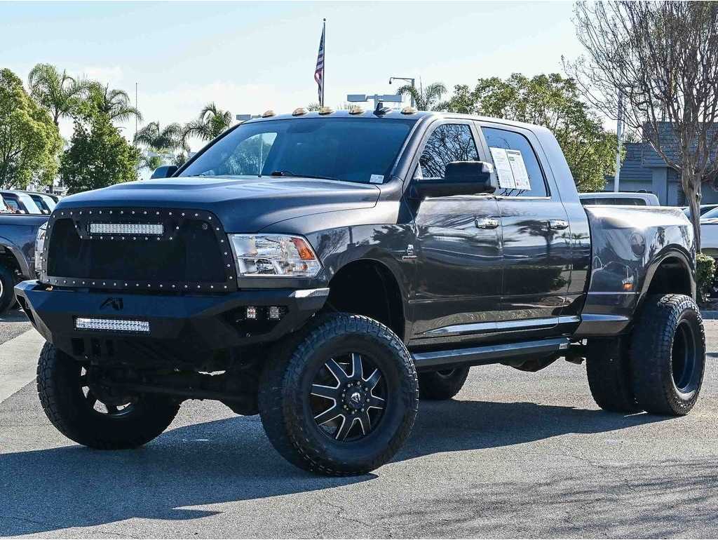 2017 RAM Ram 3500 Pickup SLT's photo