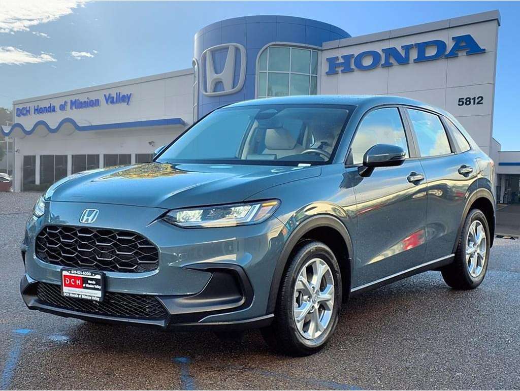 2025 Honda HR-V LX's photo