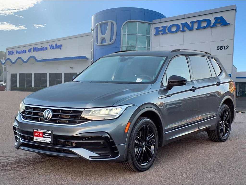 2022 Volkswagen Tiguan SE R-LINE BLACK