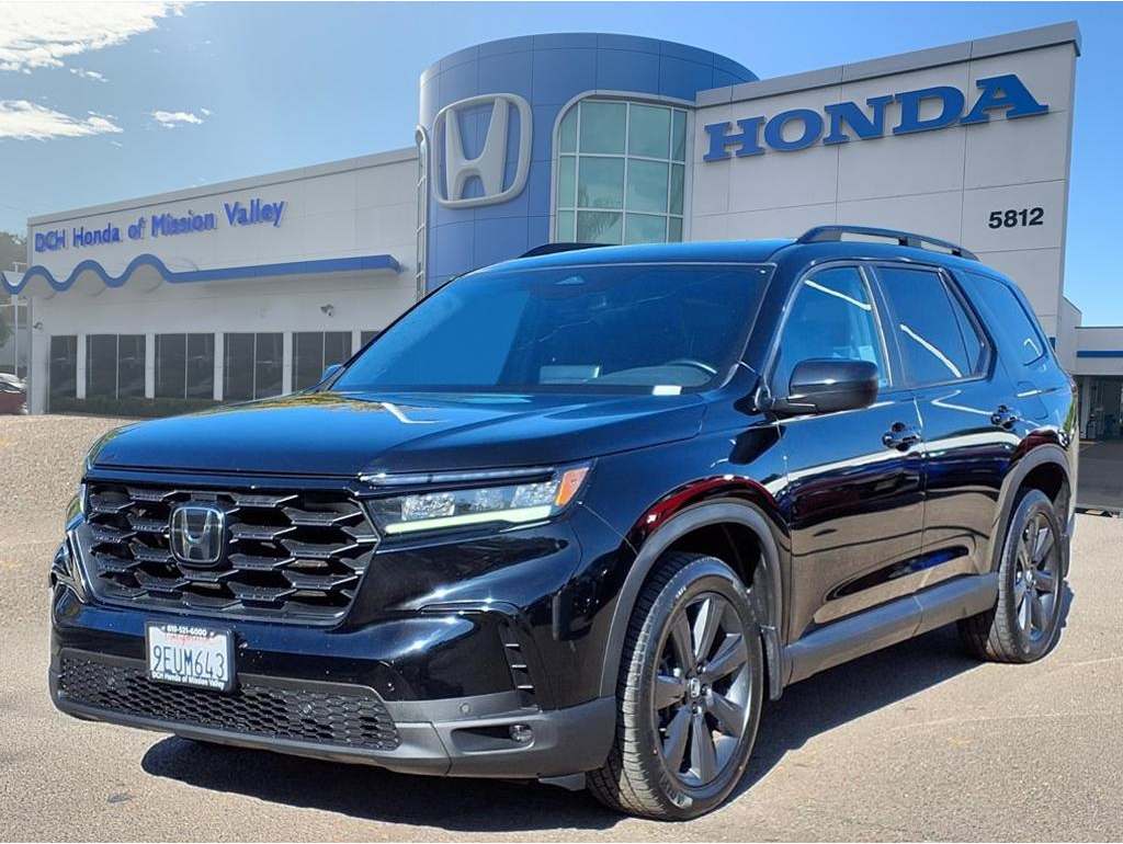 2023 Honda Pilot Sport's photo