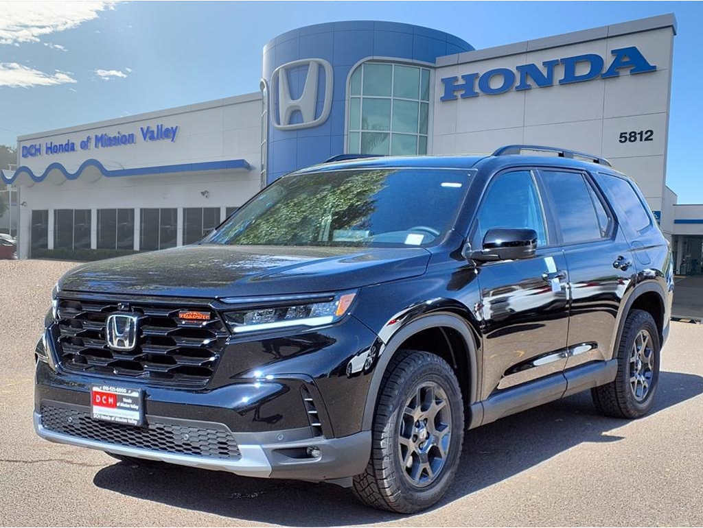 2025 Honda Pilot TrailSport's photo