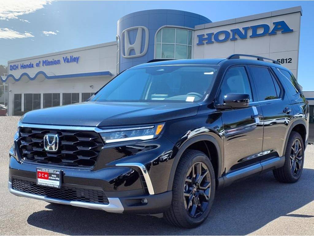 2025 Honda Pilot Touring's photo