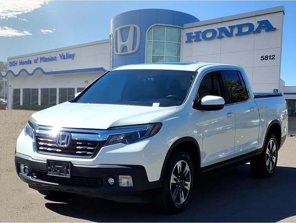 2019 Honda Ridgeline RTL's photo