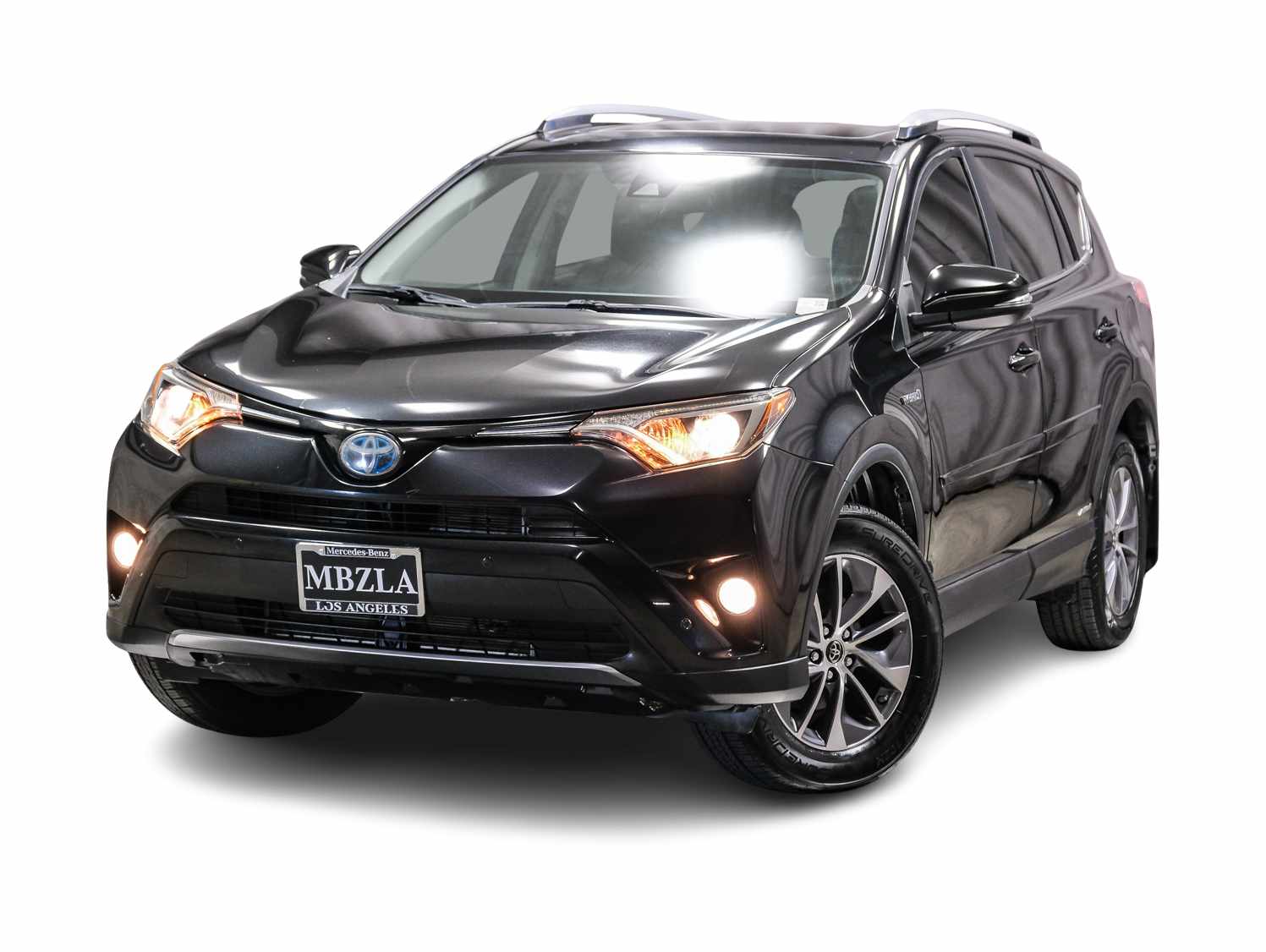 Thumbnail: 2018 Toyota RAV4 - 1