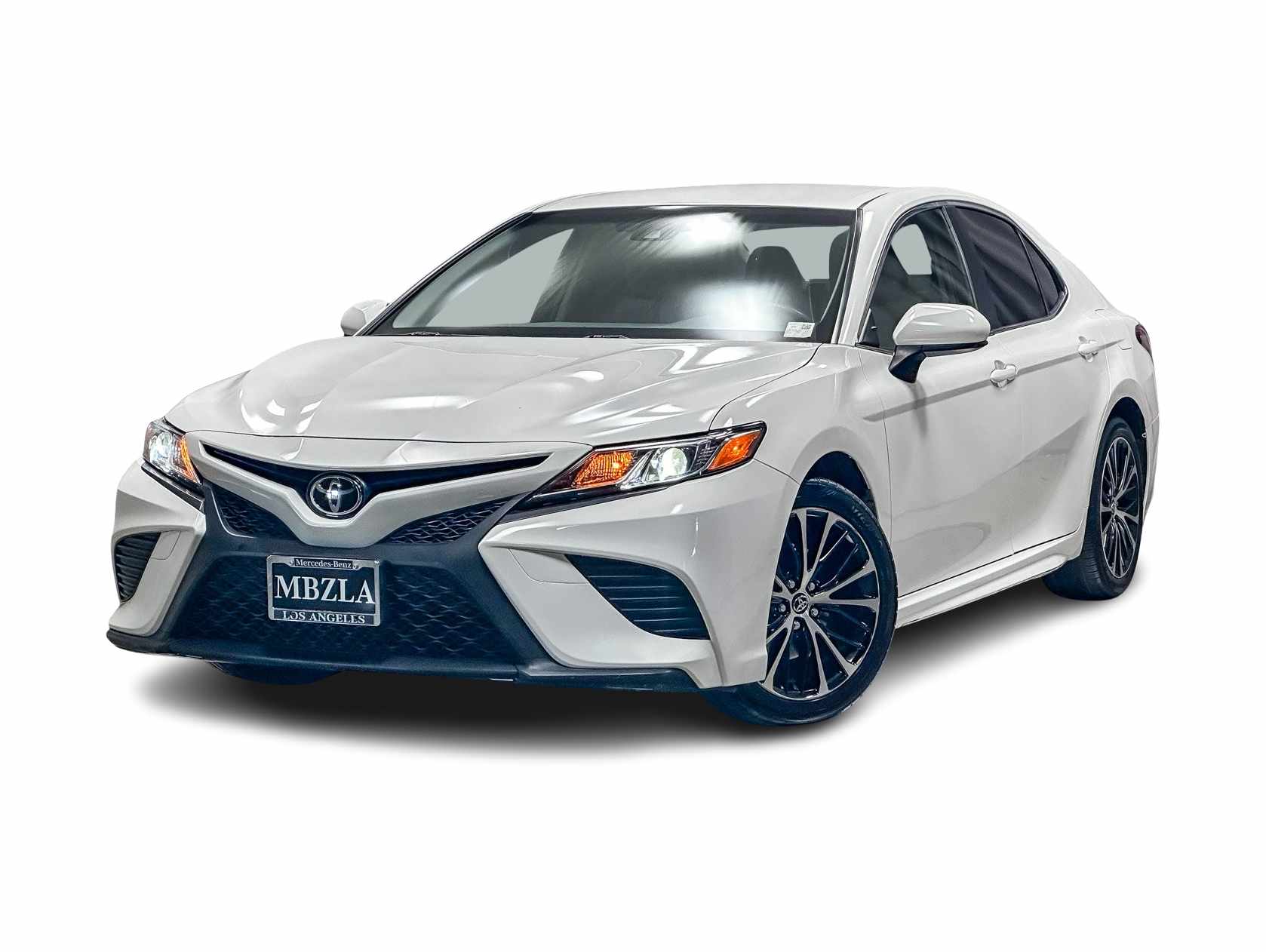 2018 Toyota Camry SE -
                Los Angeles, CA