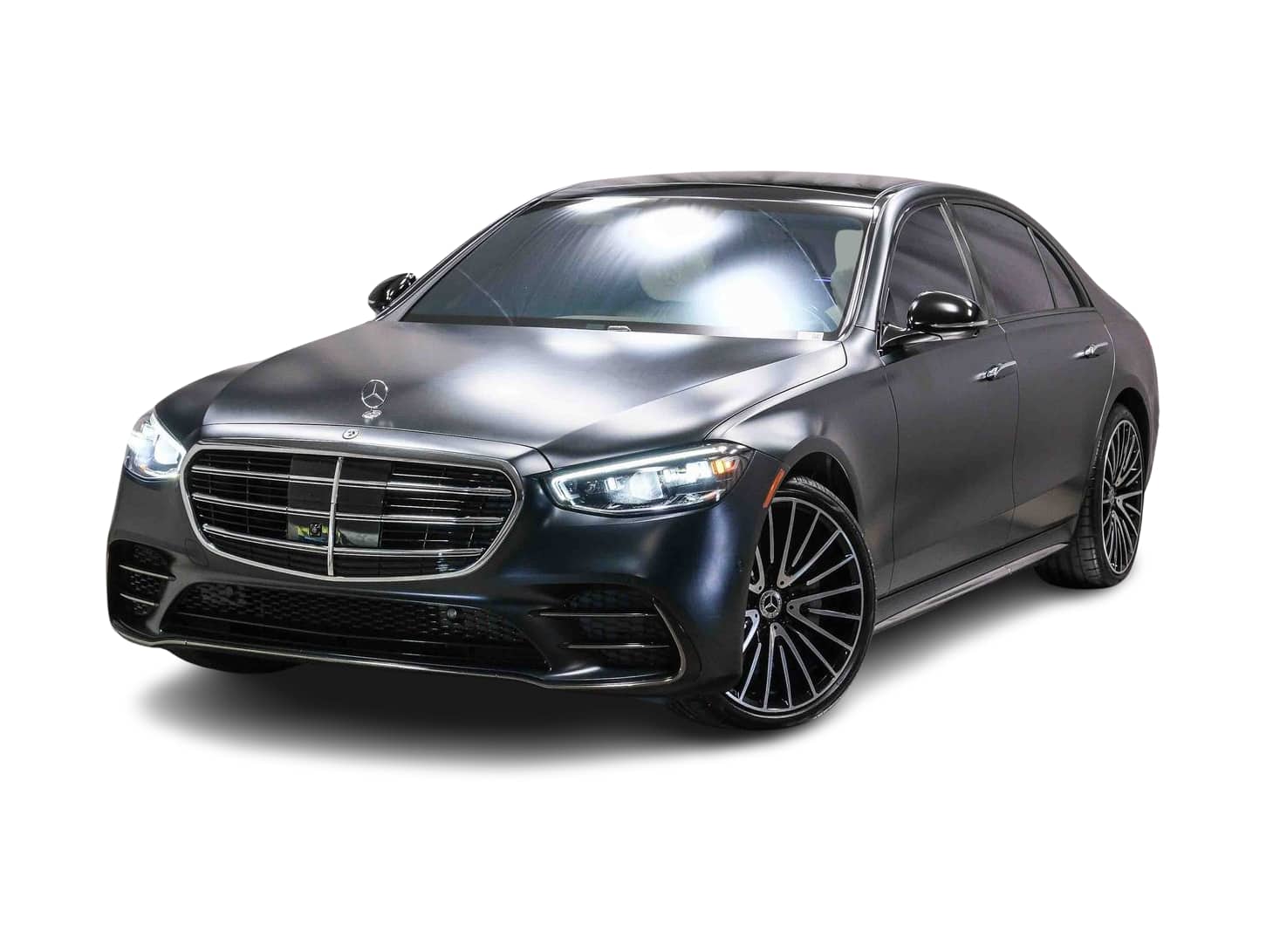 Thumbnail: 2023 Mercedes-Benz S-Class - 1