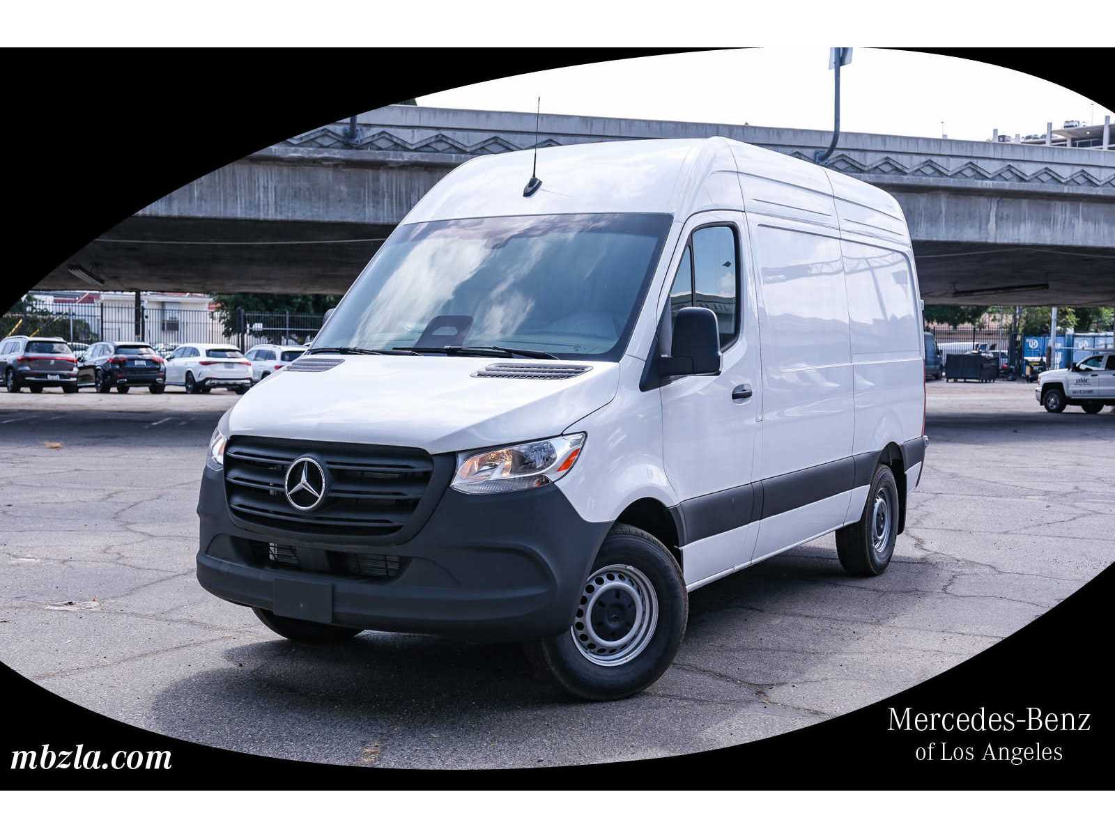 2025 Mercedes-Benz Sprinter Cargo Van Base