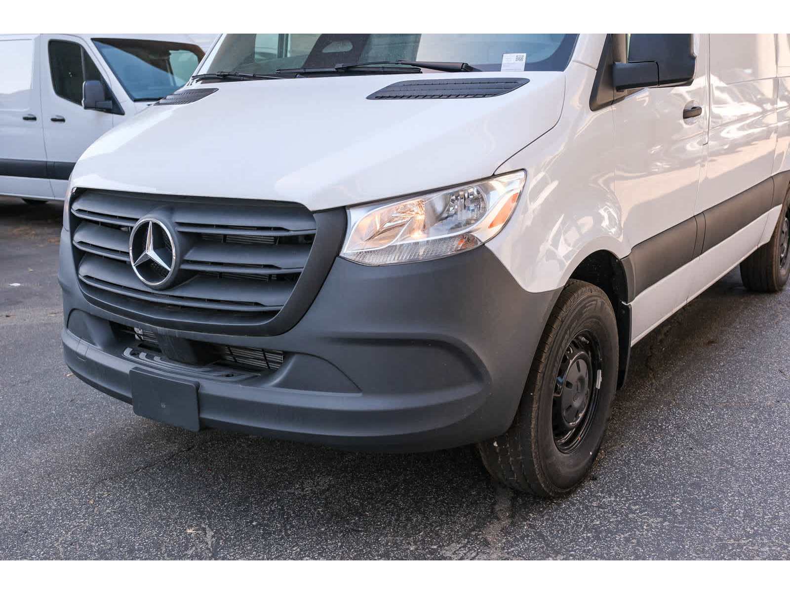 2026 Mercedes-Benz Sprinter Cargo Van Base