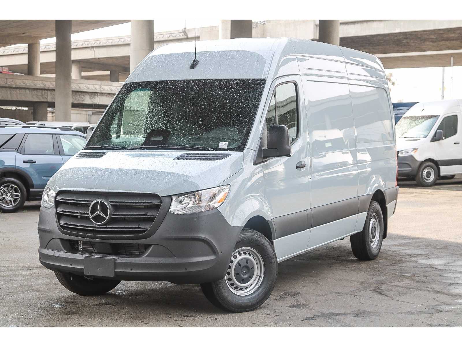 2025 Mercedes-Benz Sprinter Cargo Van Base's photo