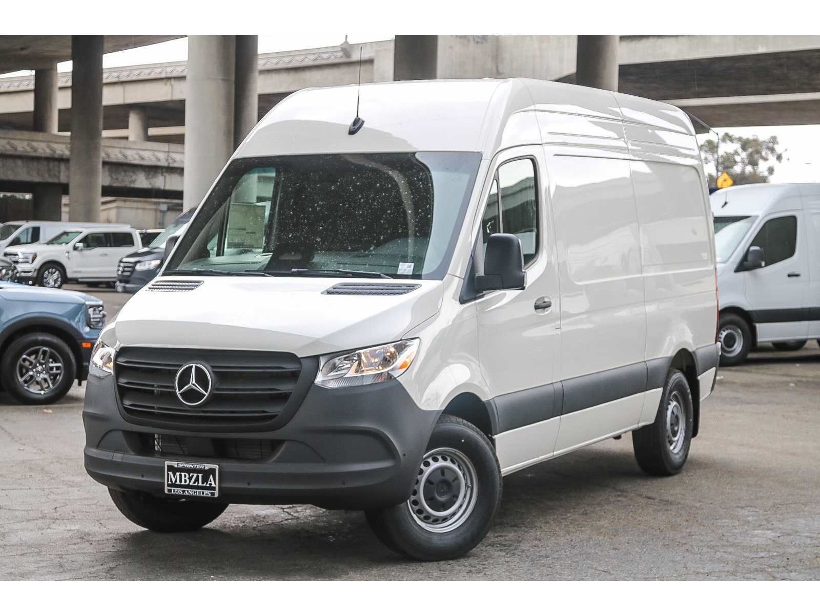 2025 Mercedes-Benz Sprinter Cargo Van Base's photo