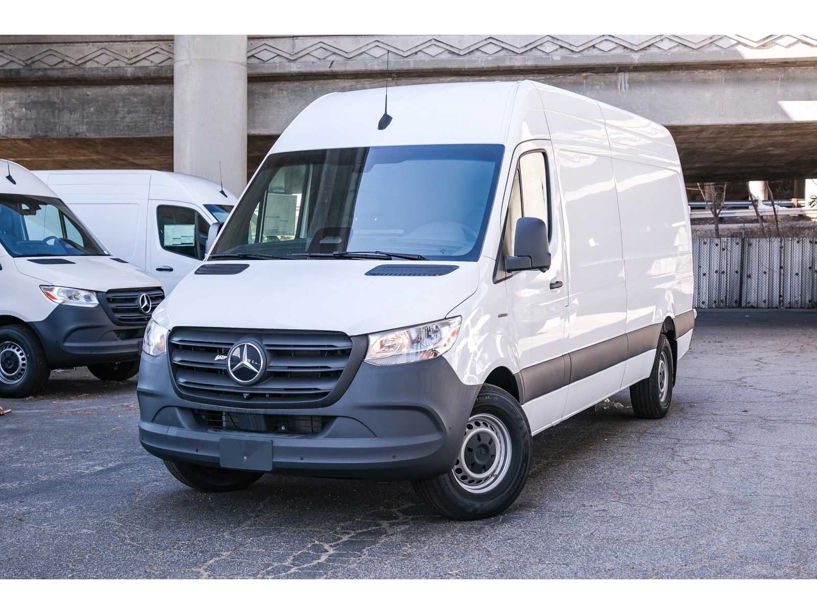 2025 Mercedes-Benz eSprinter Cargo Van