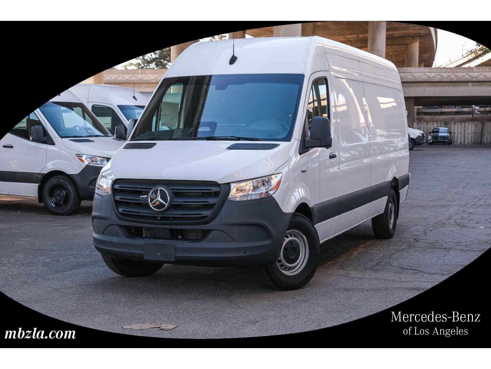 2025 Mercedes-Benz eSprinter Cargo Van