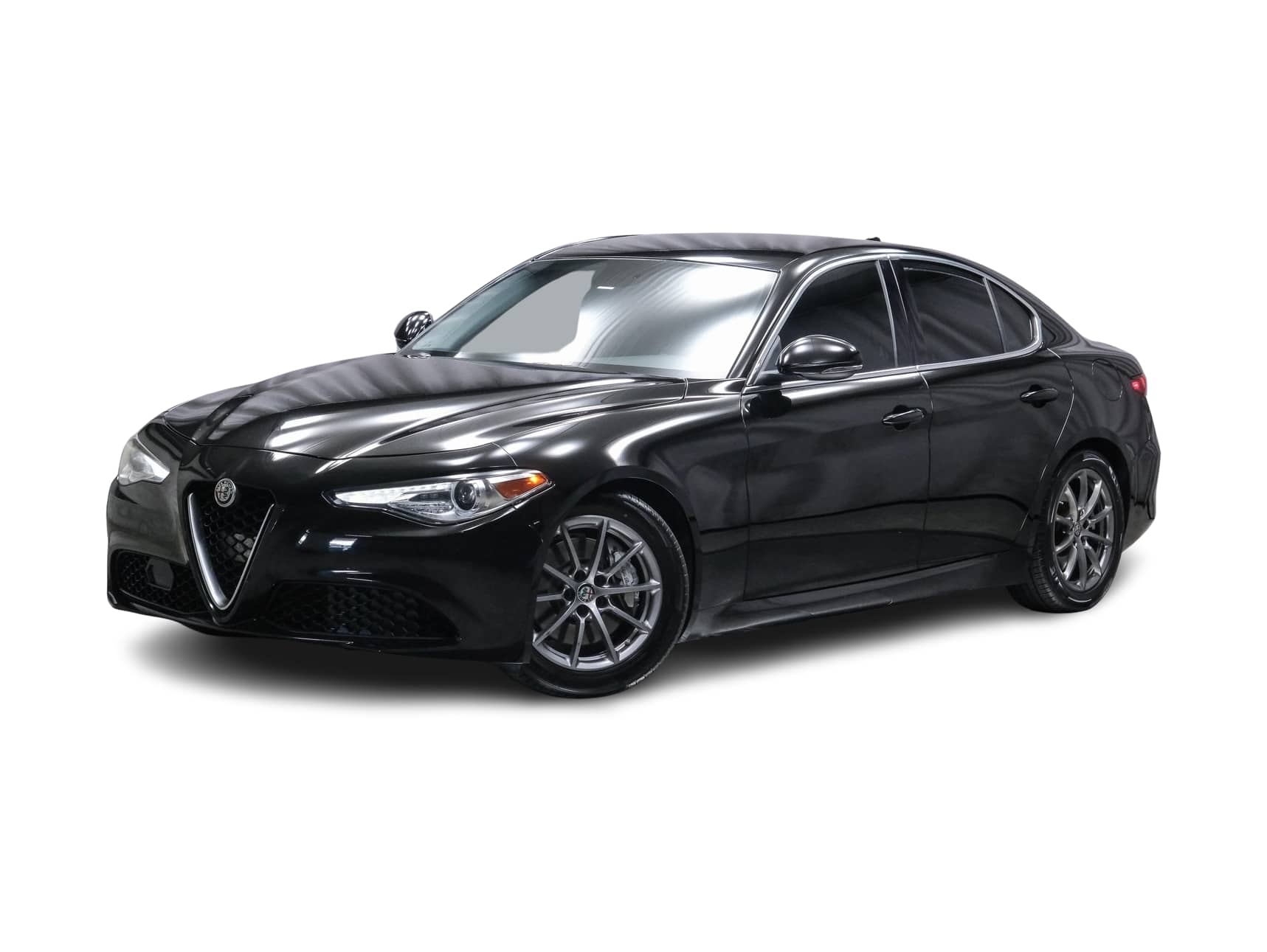 Thumbnail: 2018 Alfa Romeo Giulia - 1