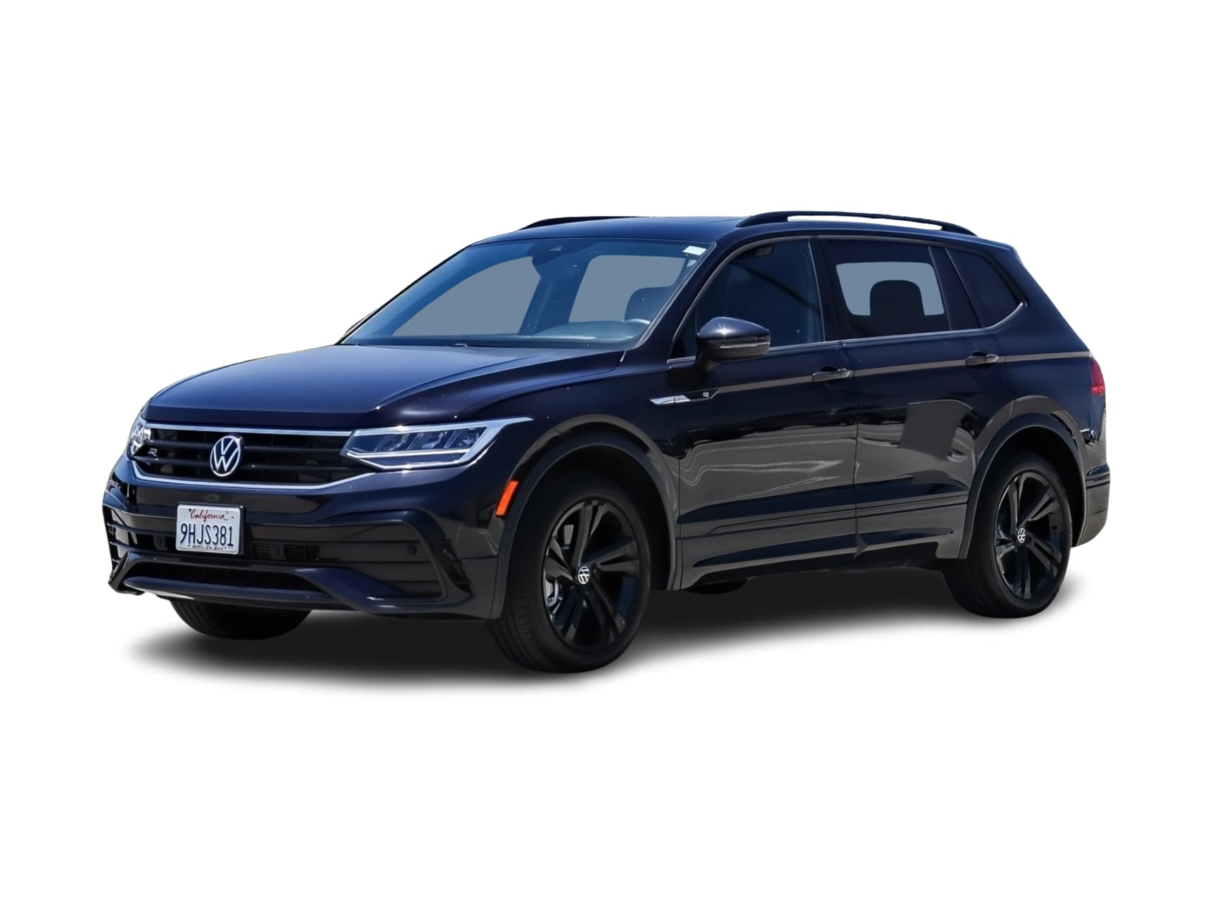 Thumbnail: 2023 Volkswagen Tiguan - 1