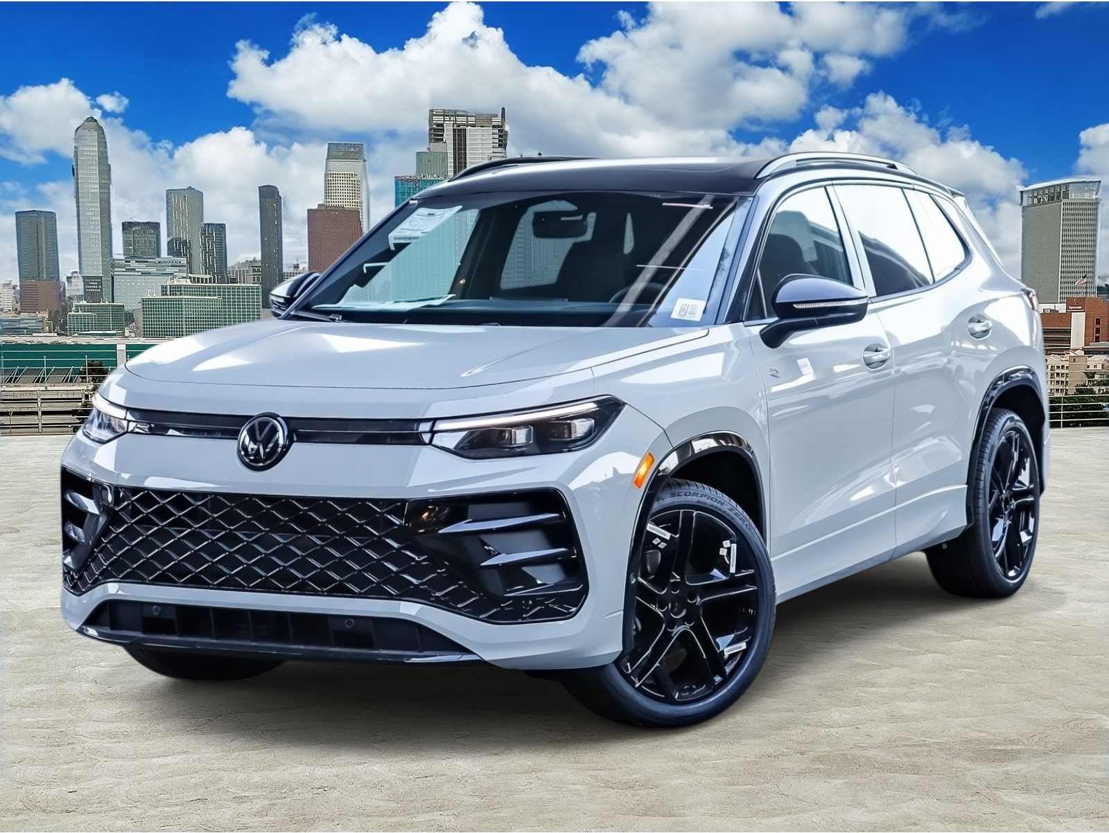 2026 Volkswagen Tiguan SE R-LINE BLACK's photo