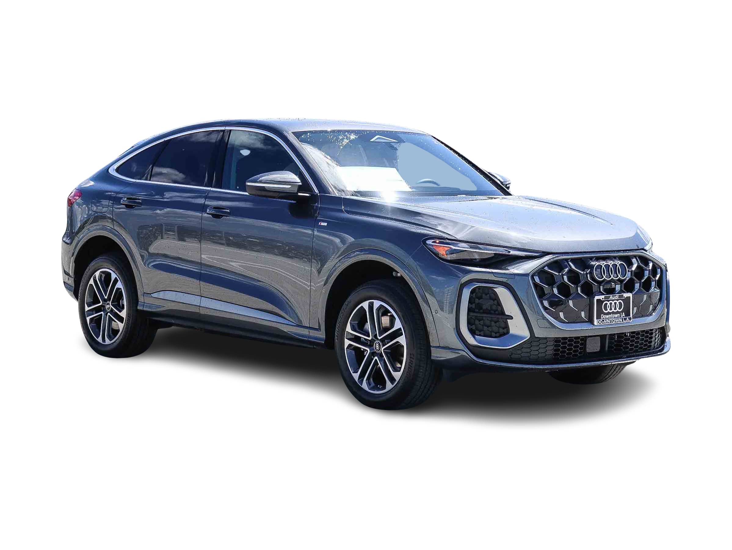 Thumbnail: 2026 Audi Q5 - 1