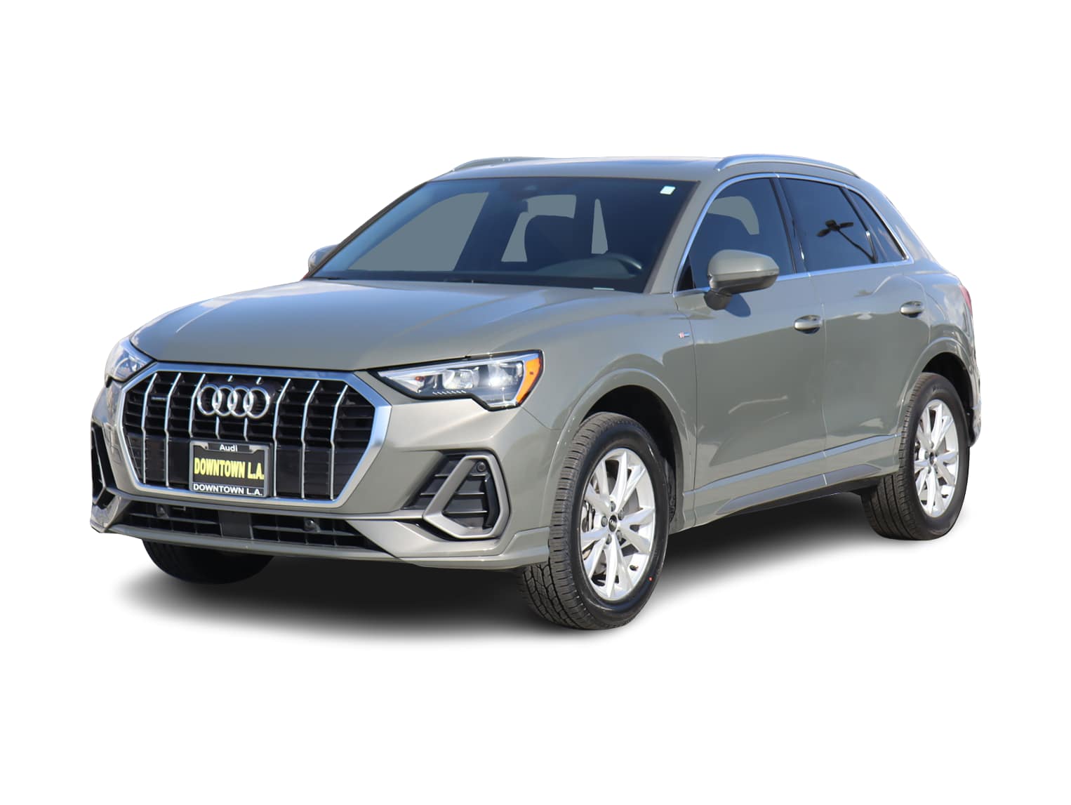 2022 Audi Q3 Premium -
                Los Angeles, CA