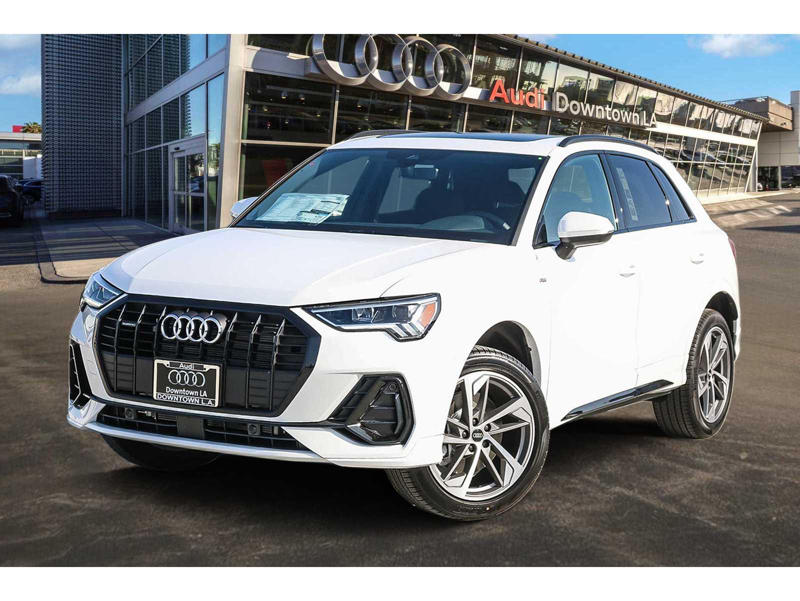 2025 Audi Q3 S Line Premium's photo