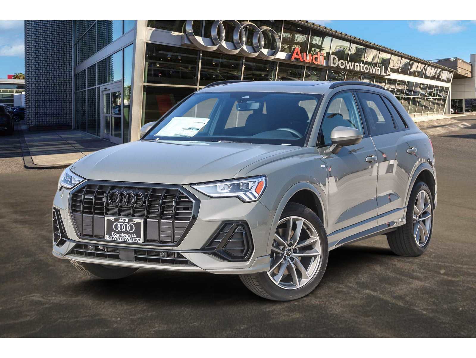 2025 Audi Q3 S Line Premium's photo